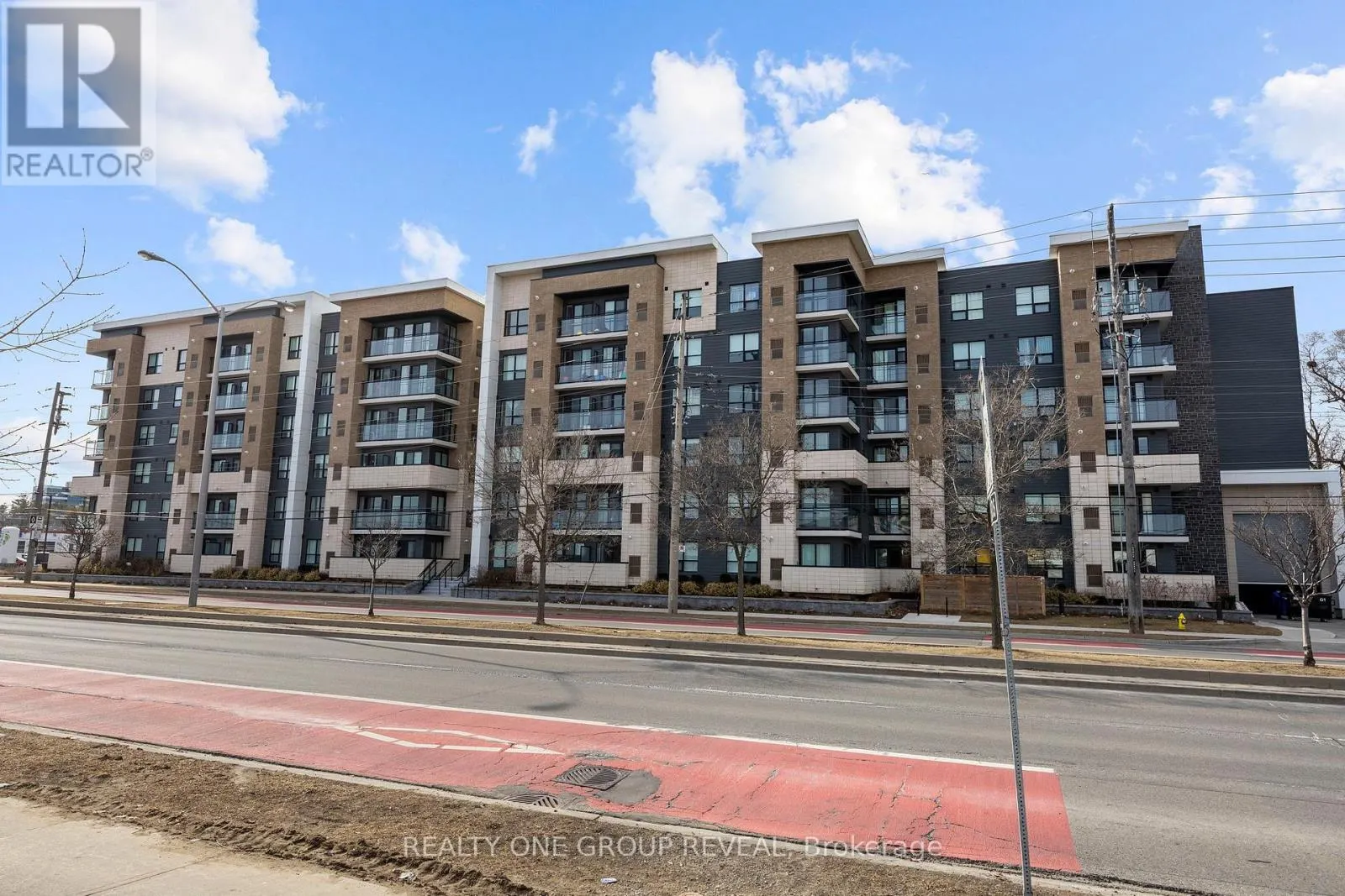 313 - 1 FALAISE ROAD
