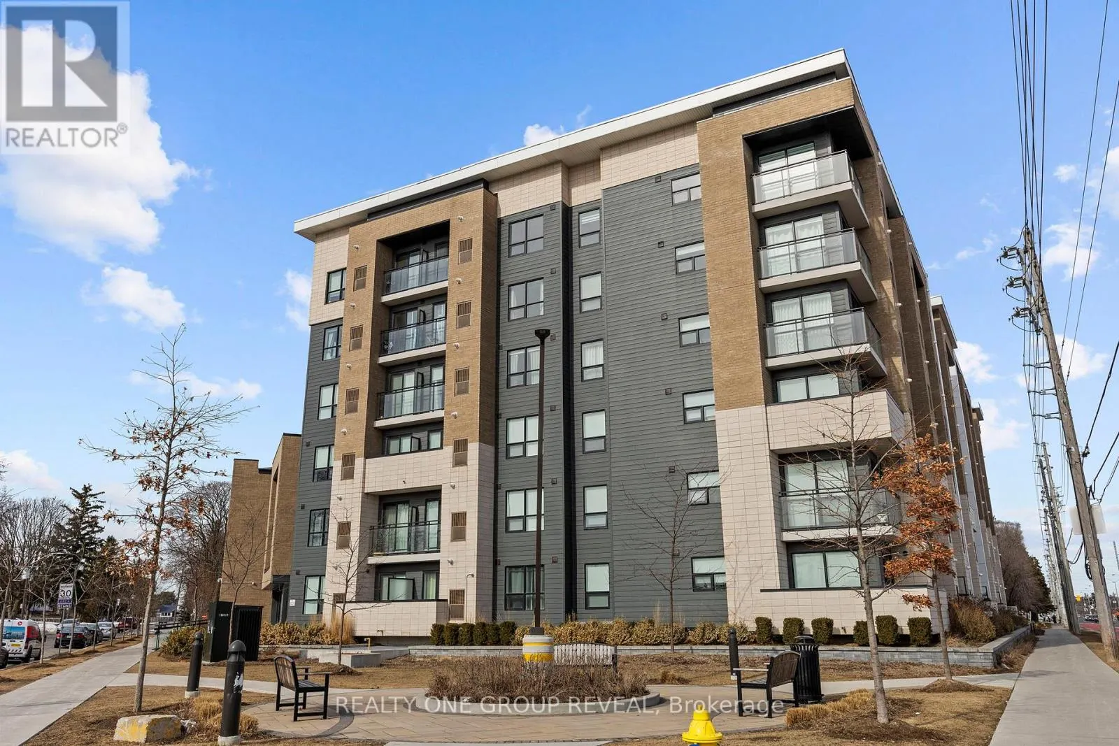313 - 1 FALAISE ROAD