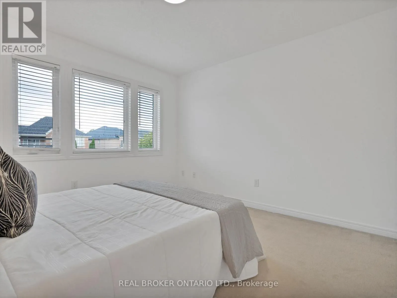 462 STAINES ROAD