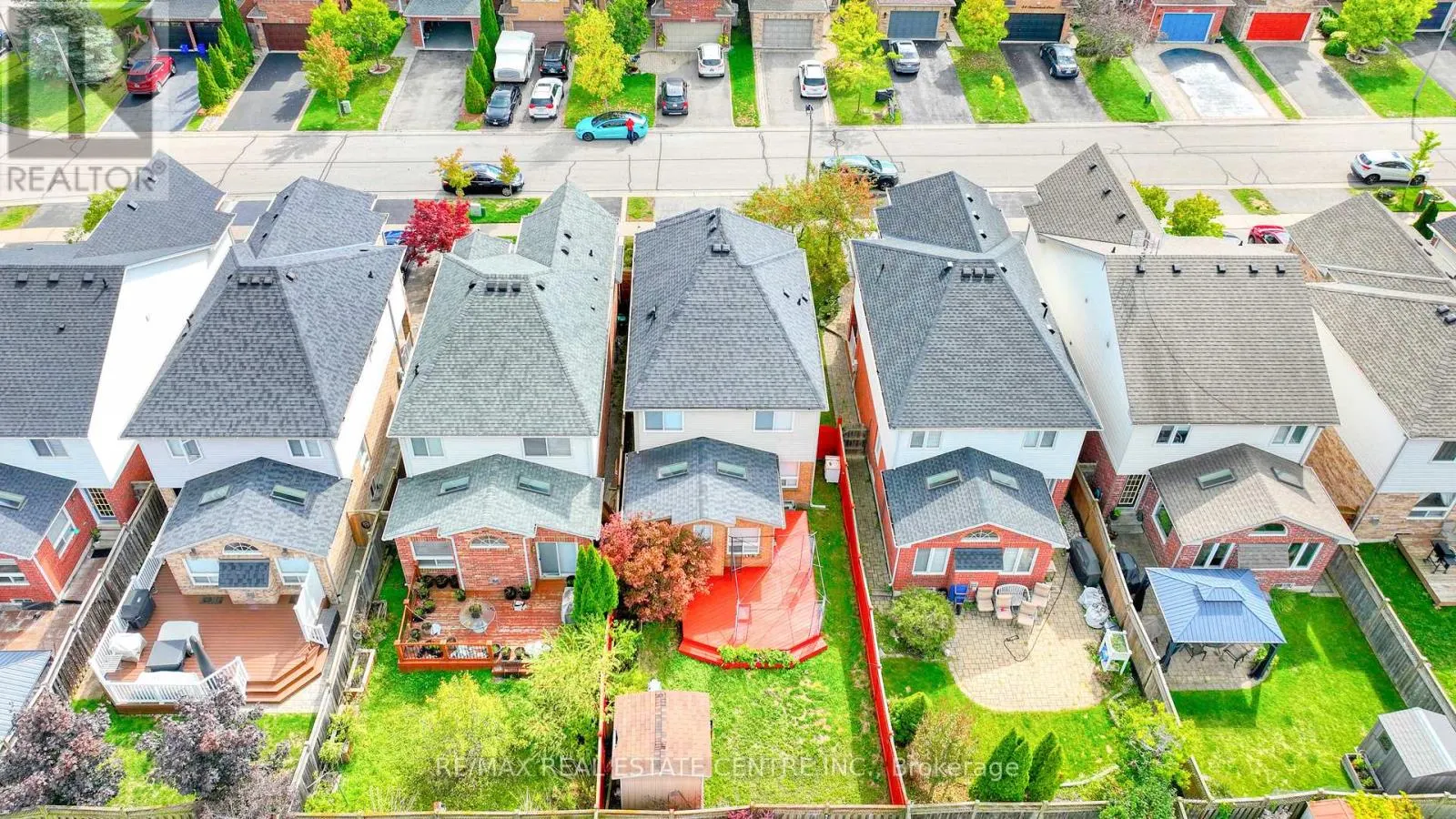 37 SHENANDOAH DRIVE
