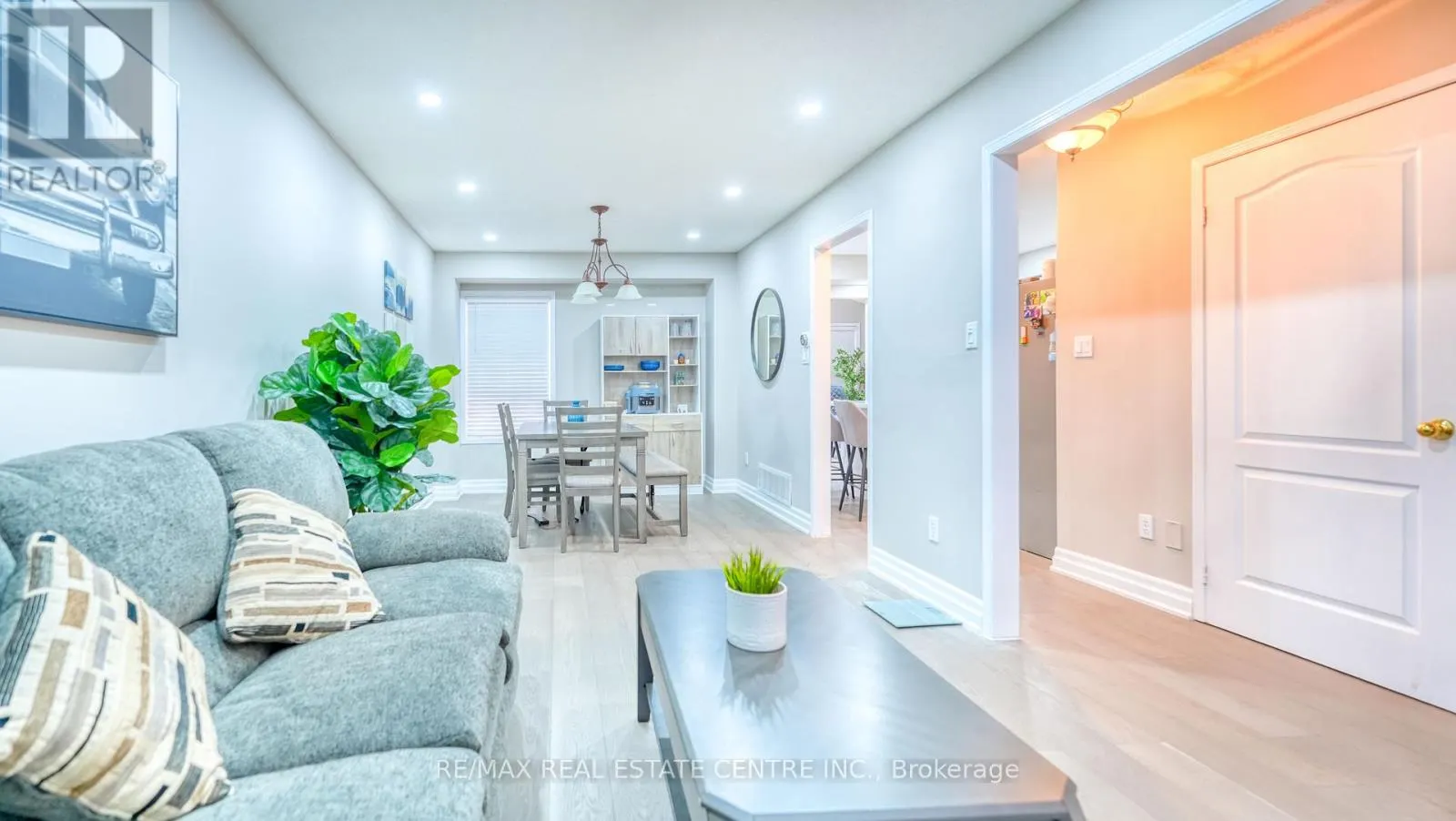 37 SHENANDOAH DRIVE