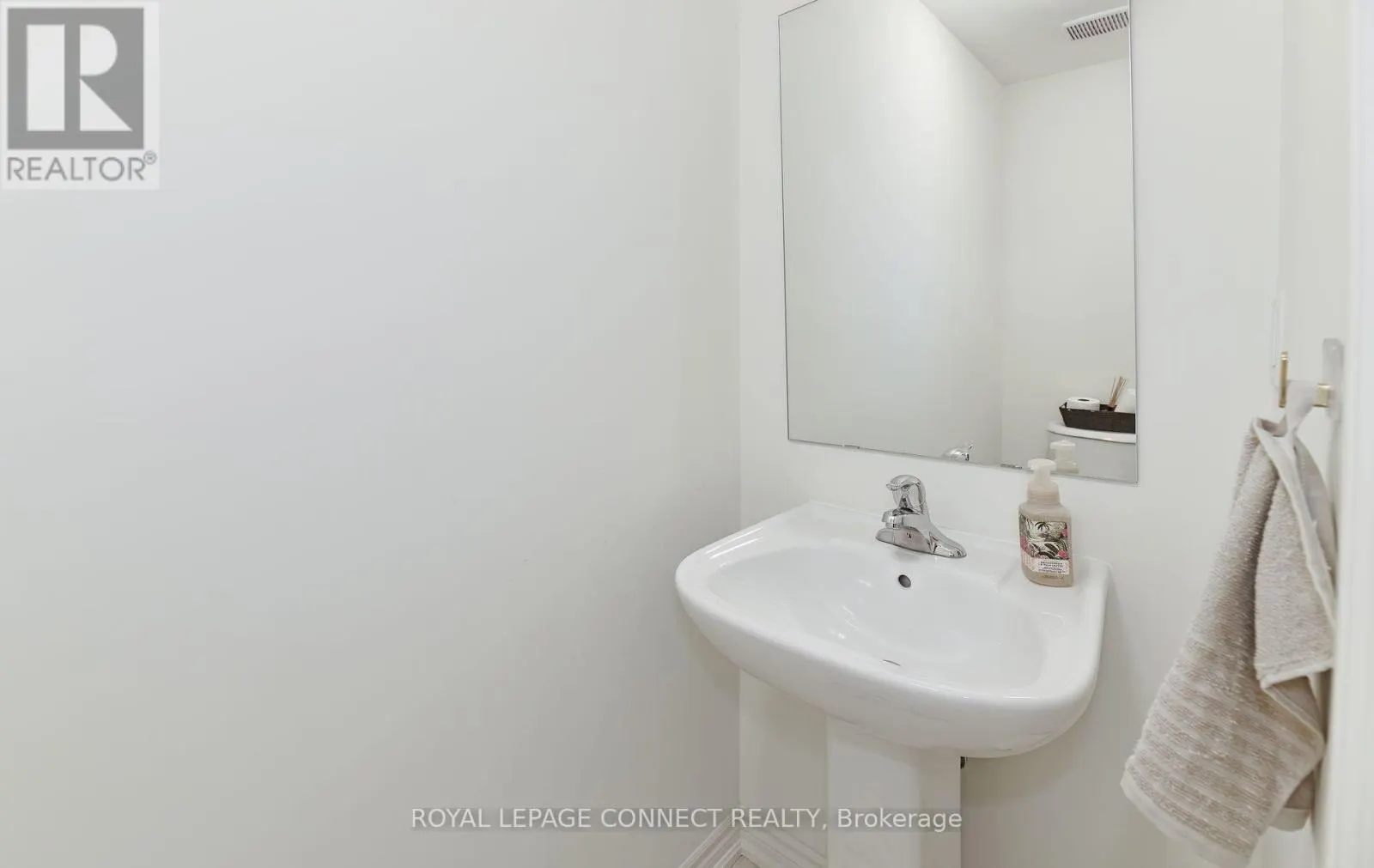 492 SALEM ROAD S