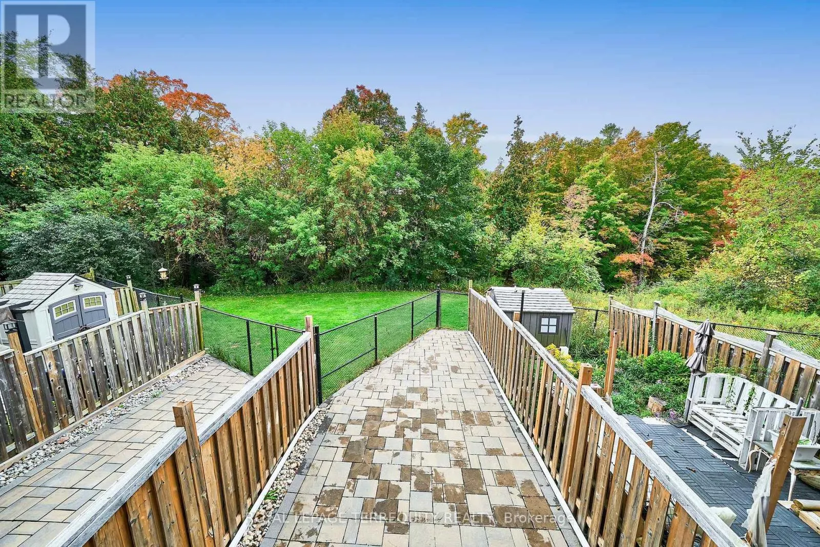 5 - 301 STROUDS LANE