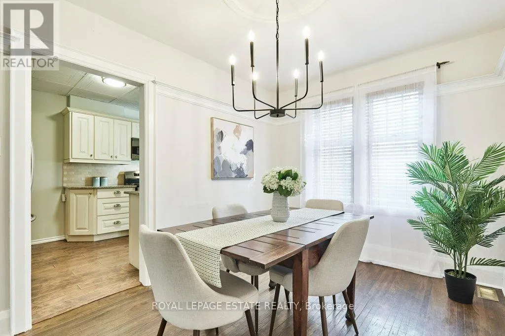 44 BIRCHMOUNT ROAD