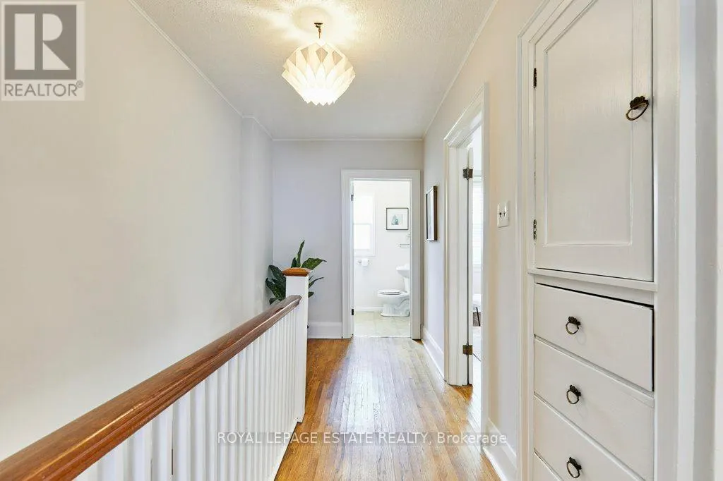 44 BIRCHMOUNT ROAD