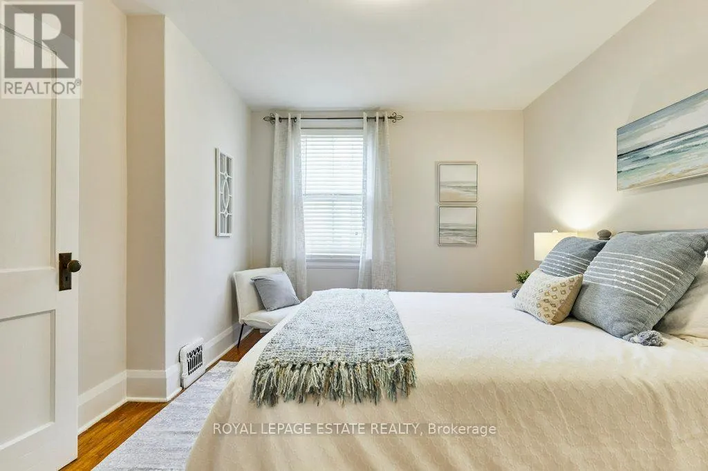 44 BIRCHMOUNT ROAD