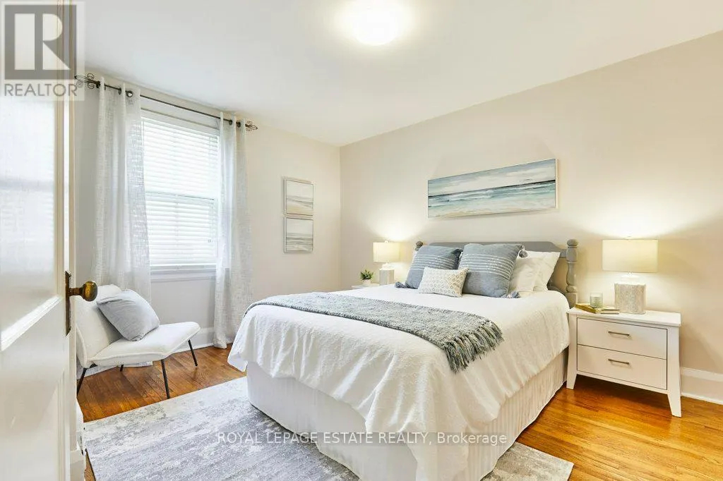 44 BIRCHMOUNT ROAD