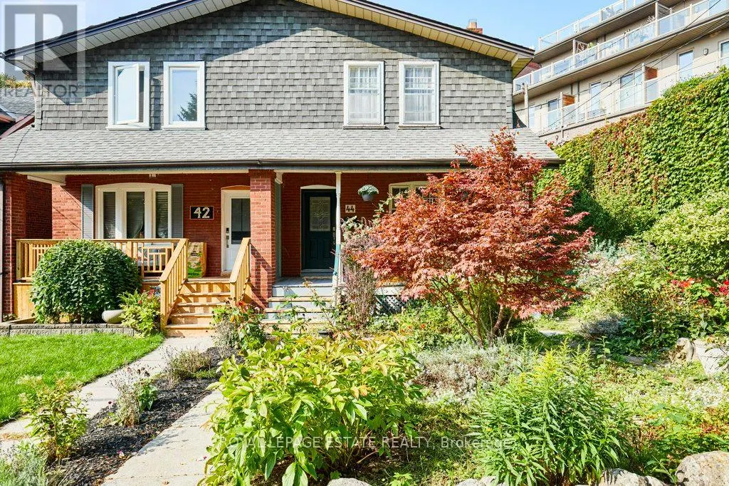 44 BIRCHMOUNT ROAD