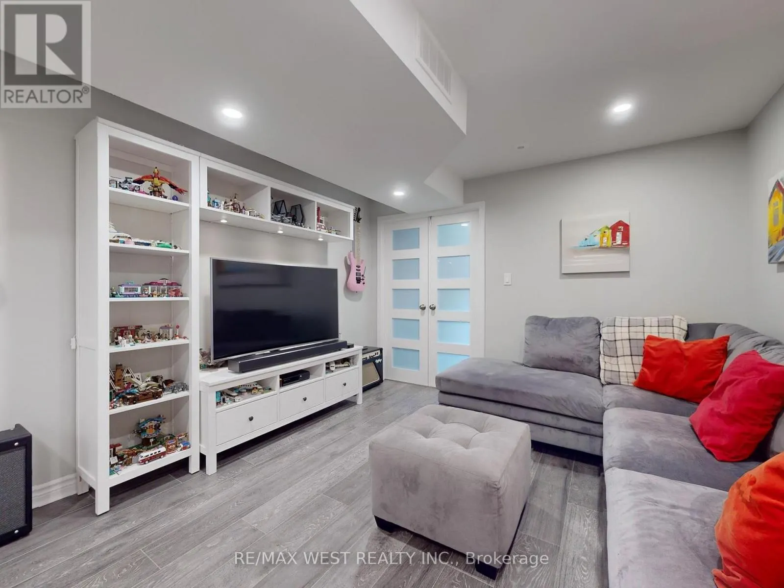 22 SIERRA DRIVE