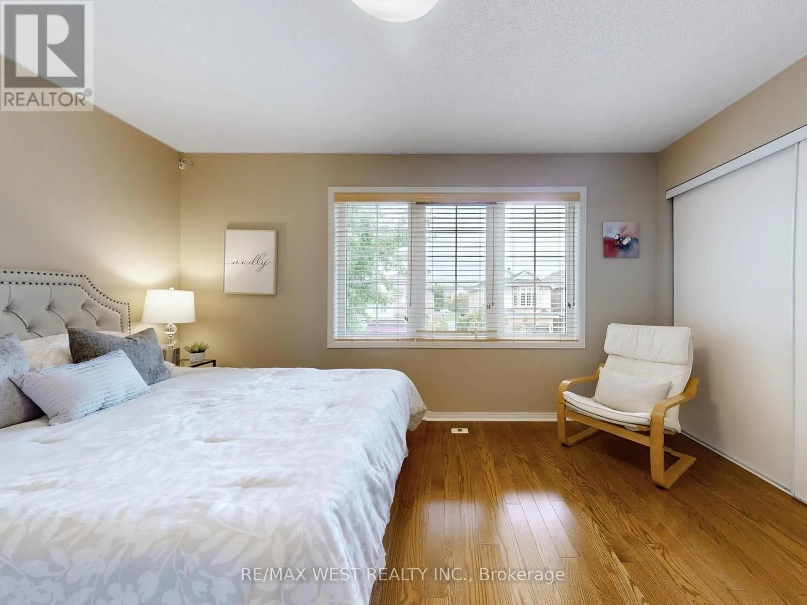 22 SIERRA DRIVE