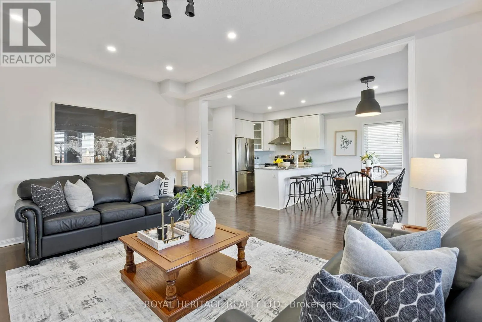 86 NORTHGLEN BOULEVARD