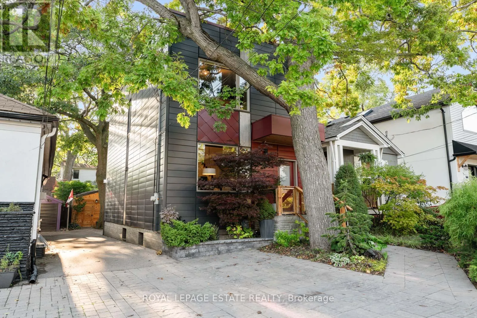 158 WARDEN AVENUE