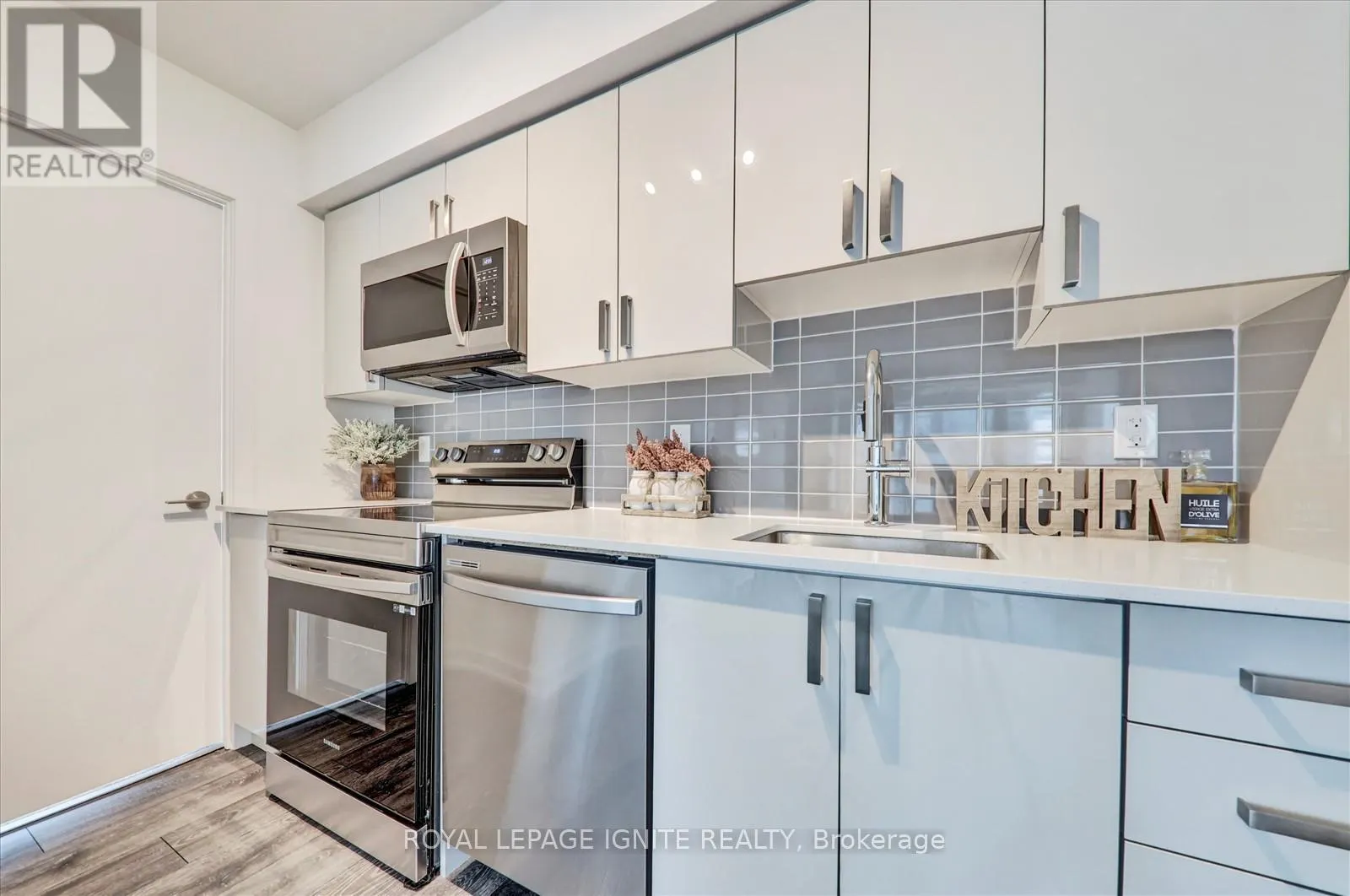 1008 - 1455 CELEBRATION DRIVE