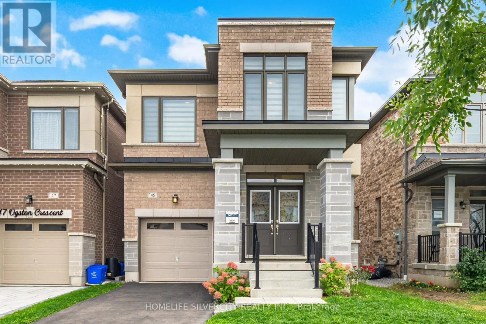 45 OGSTON CRESCENT