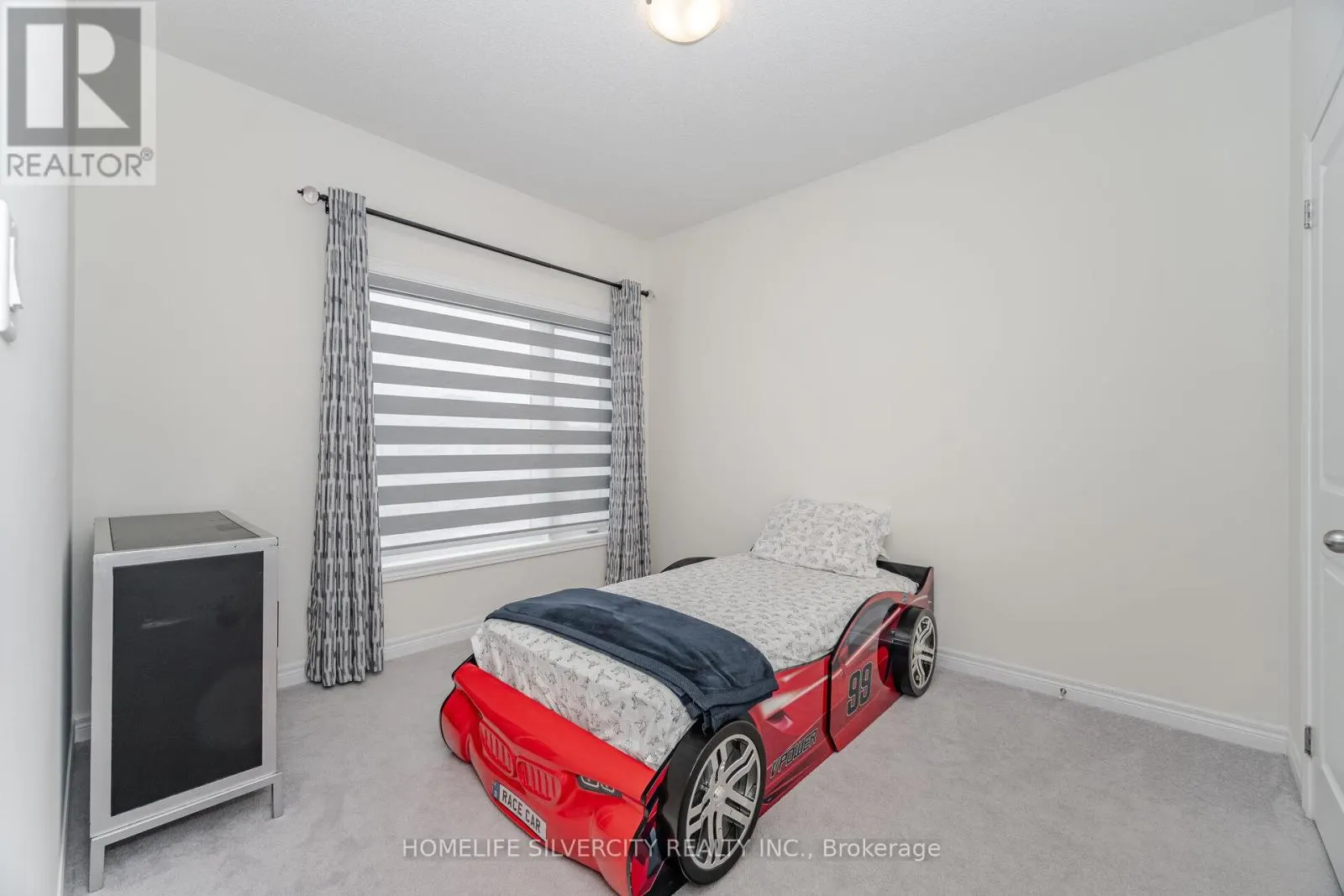45 OGSTON CRESCENT