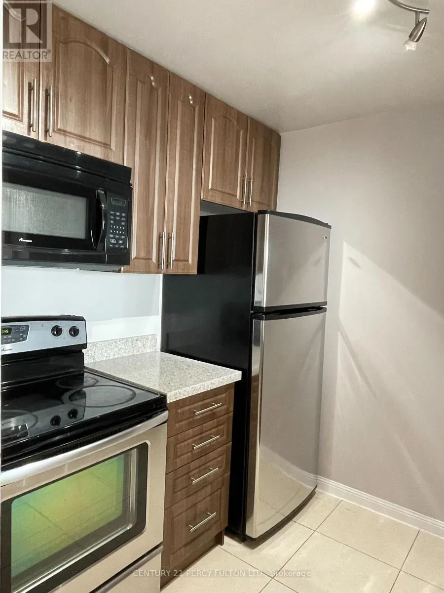 2512 - 88 CORPORATE DRIVE