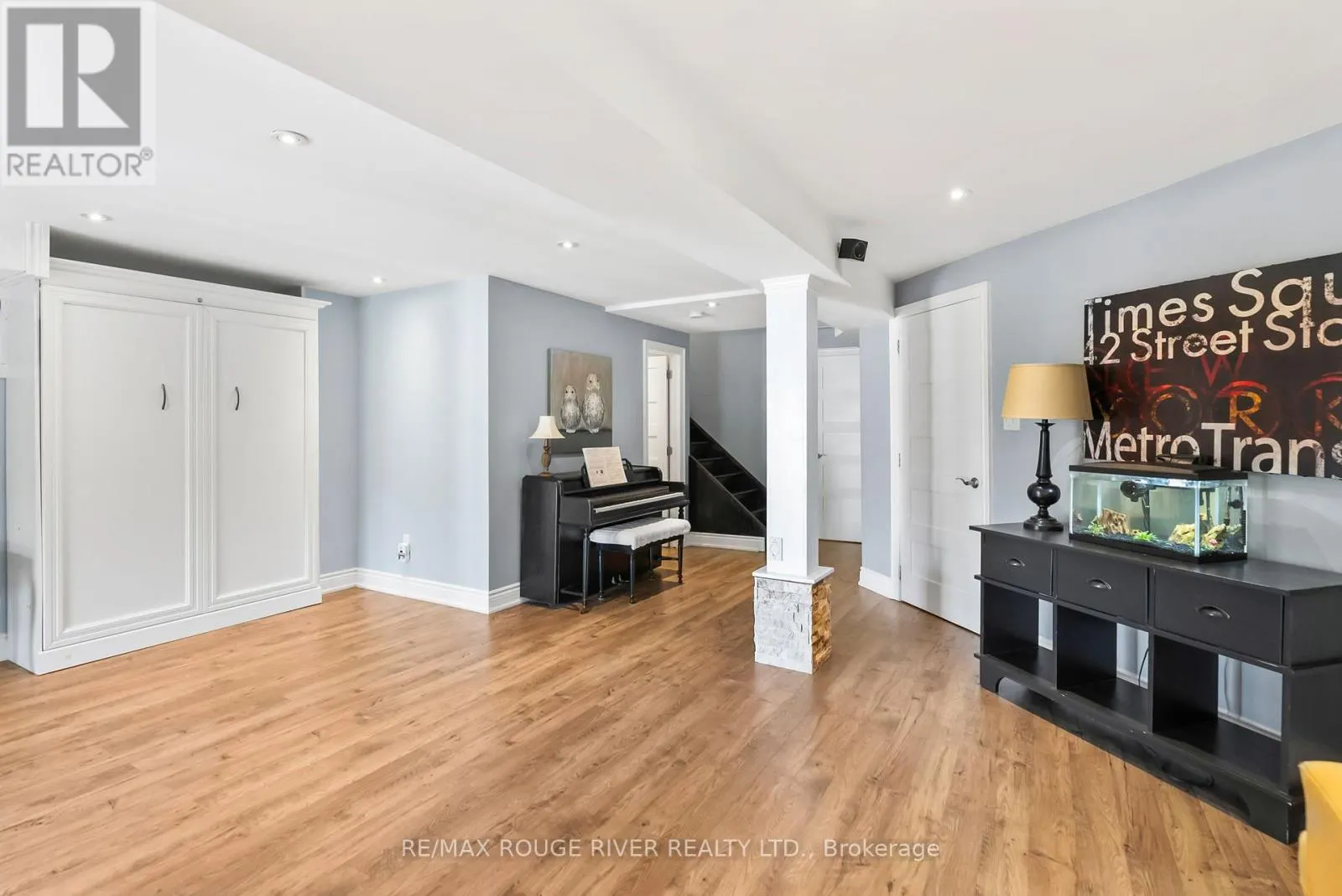 34 ENDEAVOUR COURT
