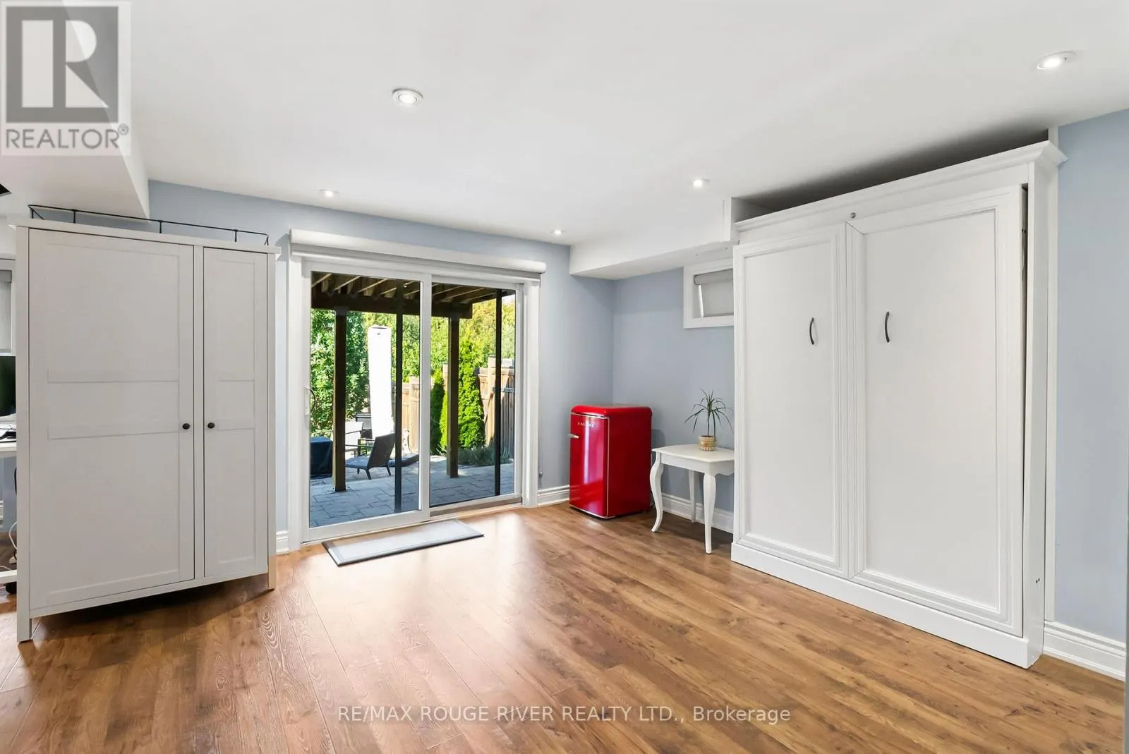 34 ENDEAVOUR COURT