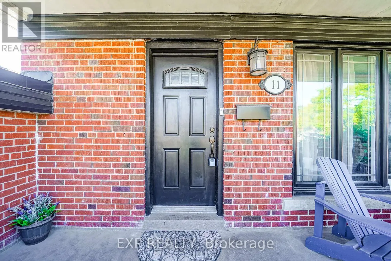 11 BUCANNAN ROAD