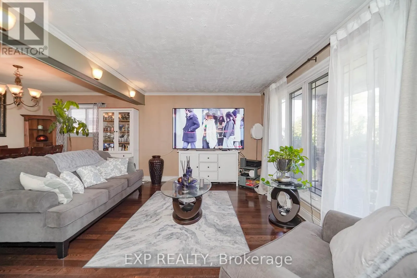 11 BUCANNAN ROAD