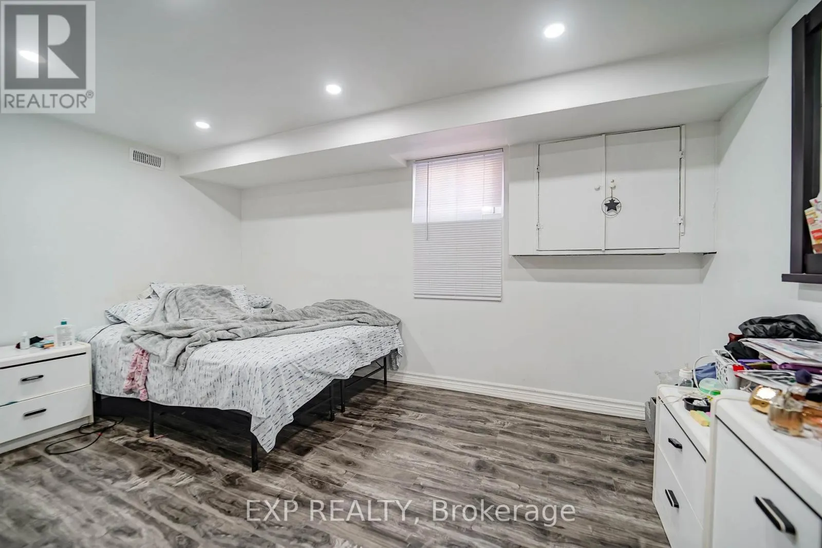11 BUCANNAN ROAD