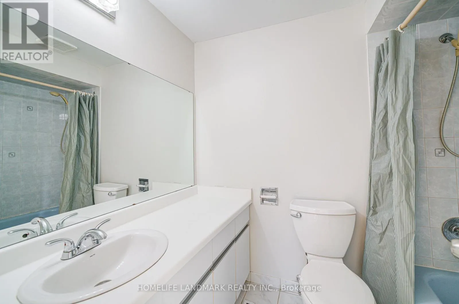 79 SANDYHOOK SQUARE