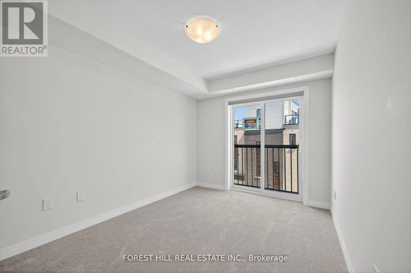16 - 165 TAPSCOTT ROAD