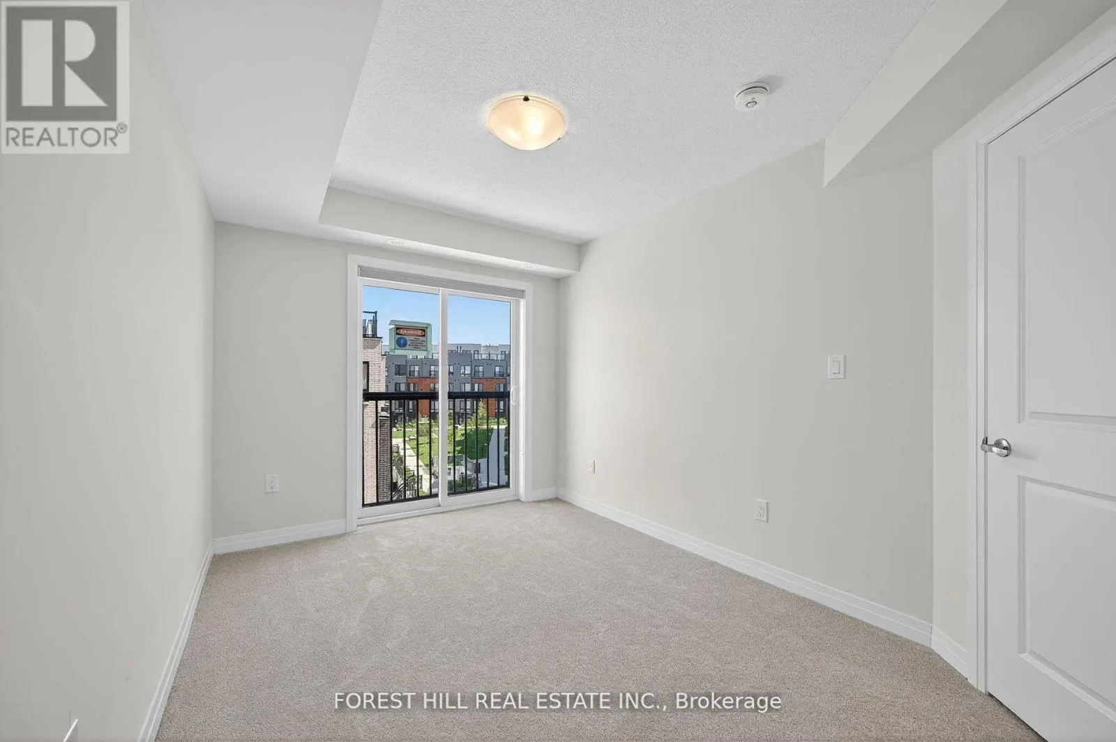 16 - 165 TAPSCOTT ROAD