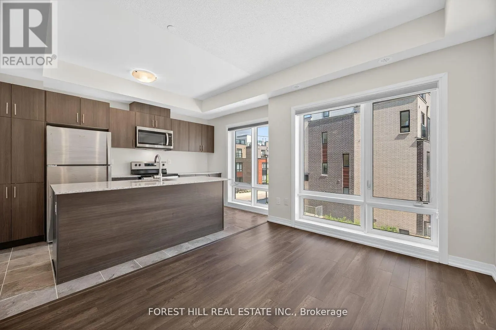 16 - 165 TAPSCOTT ROAD
