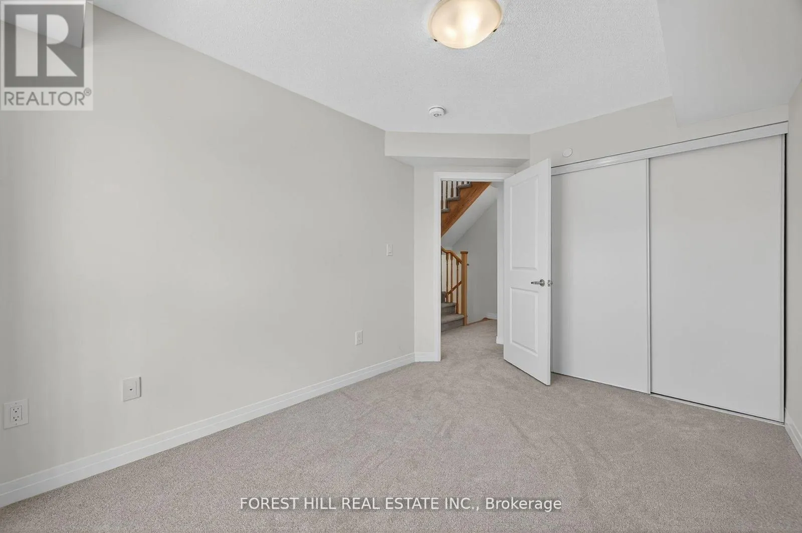 16 - 165 TAPSCOTT ROAD