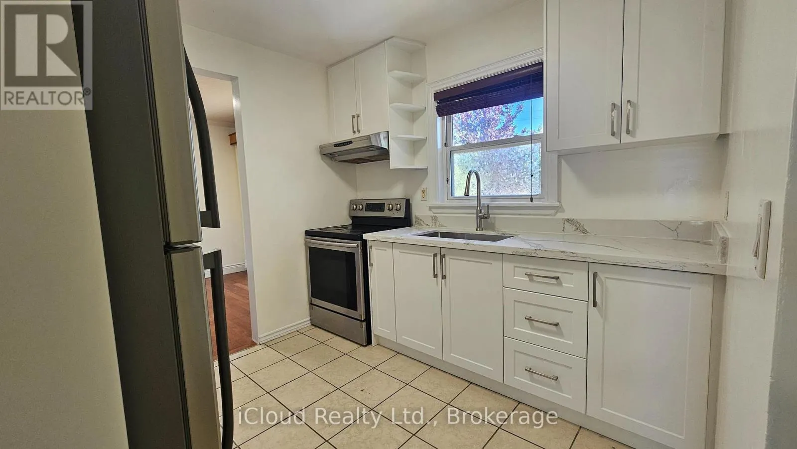 MAIN - 111 BEXHILL AVENUE