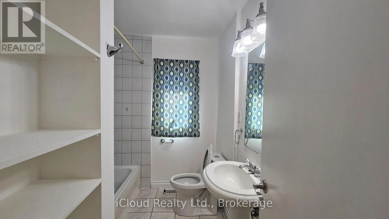 MAIN - 111 BEXHILL AVENUE