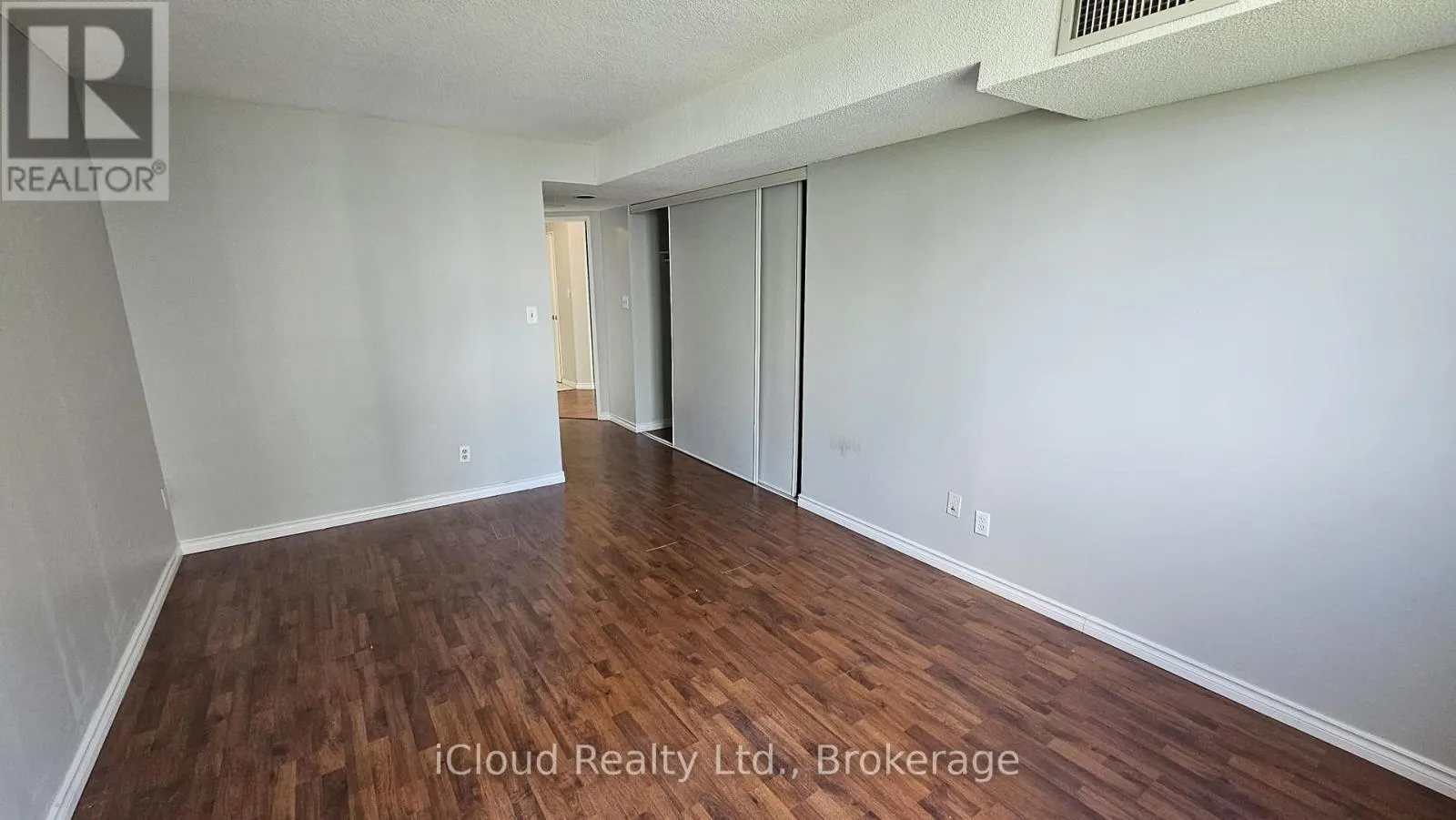 604 - 80 ALTON TOWERS CIRCLE