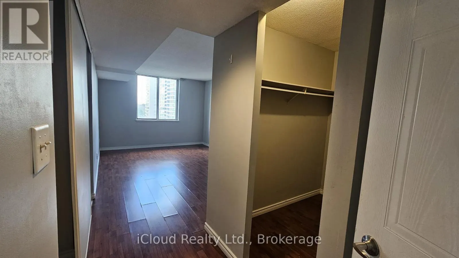 604 - 80 ALTON TOWERS CIRCLE