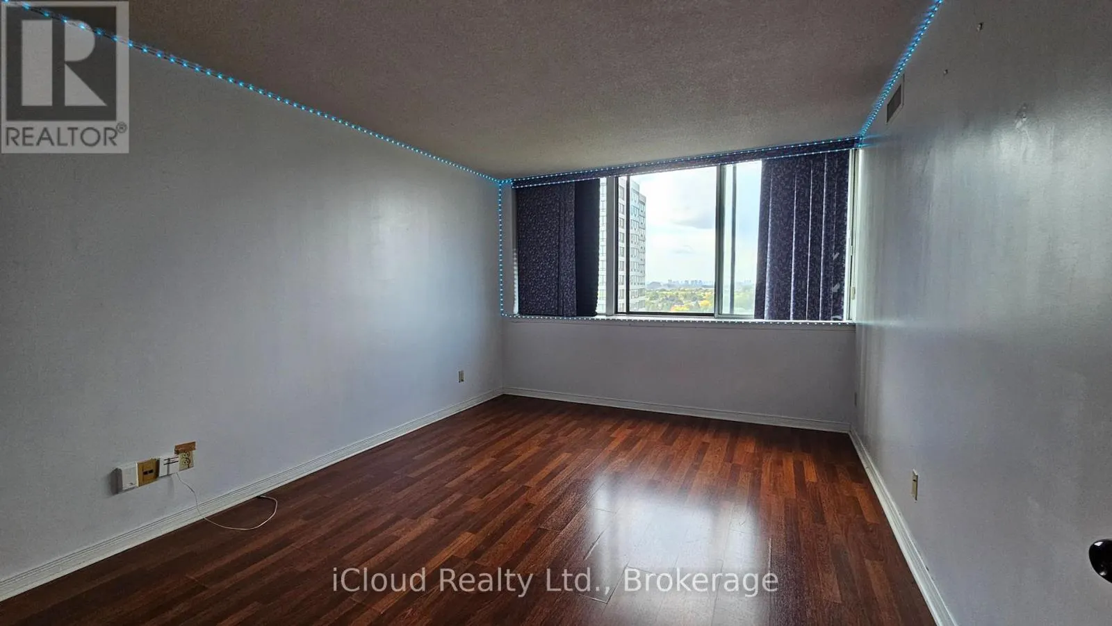 1507 - 80 ALTON TOWERS CIRCLE