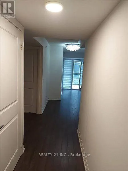 519 - 30 MEADOWGLEN PLACE