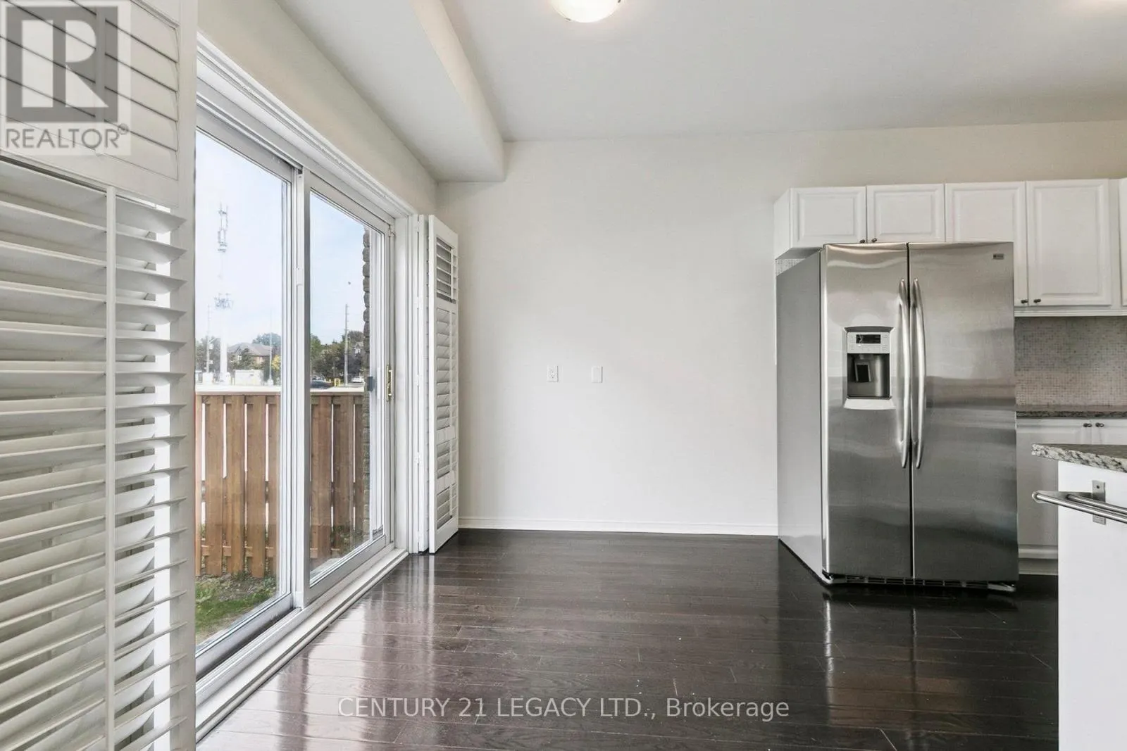 1 BRIMFOREST GATE