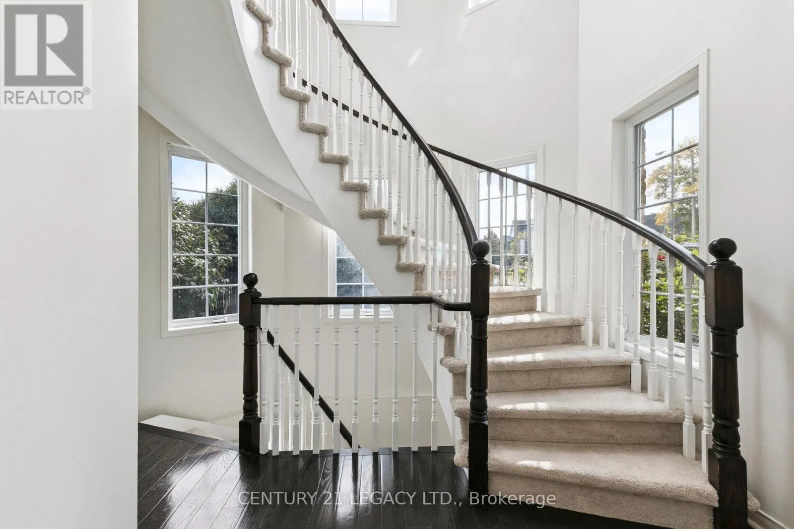 1 BRIMFOREST GATE