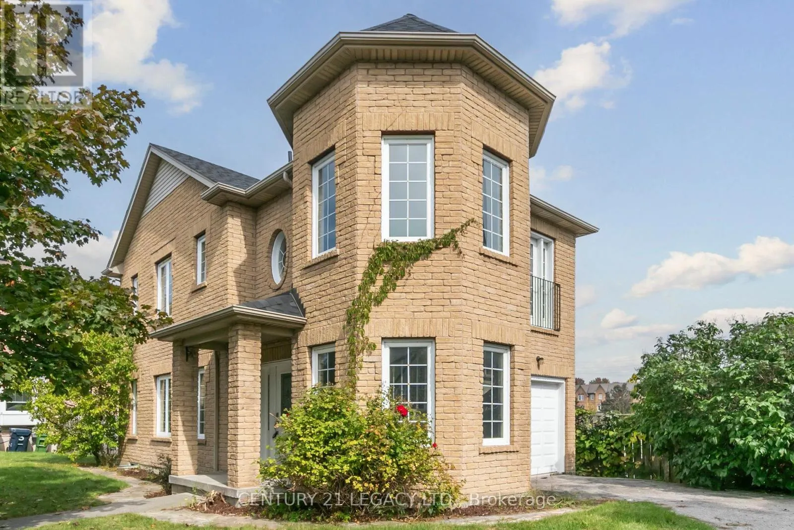 1 BRIMFOREST GATE