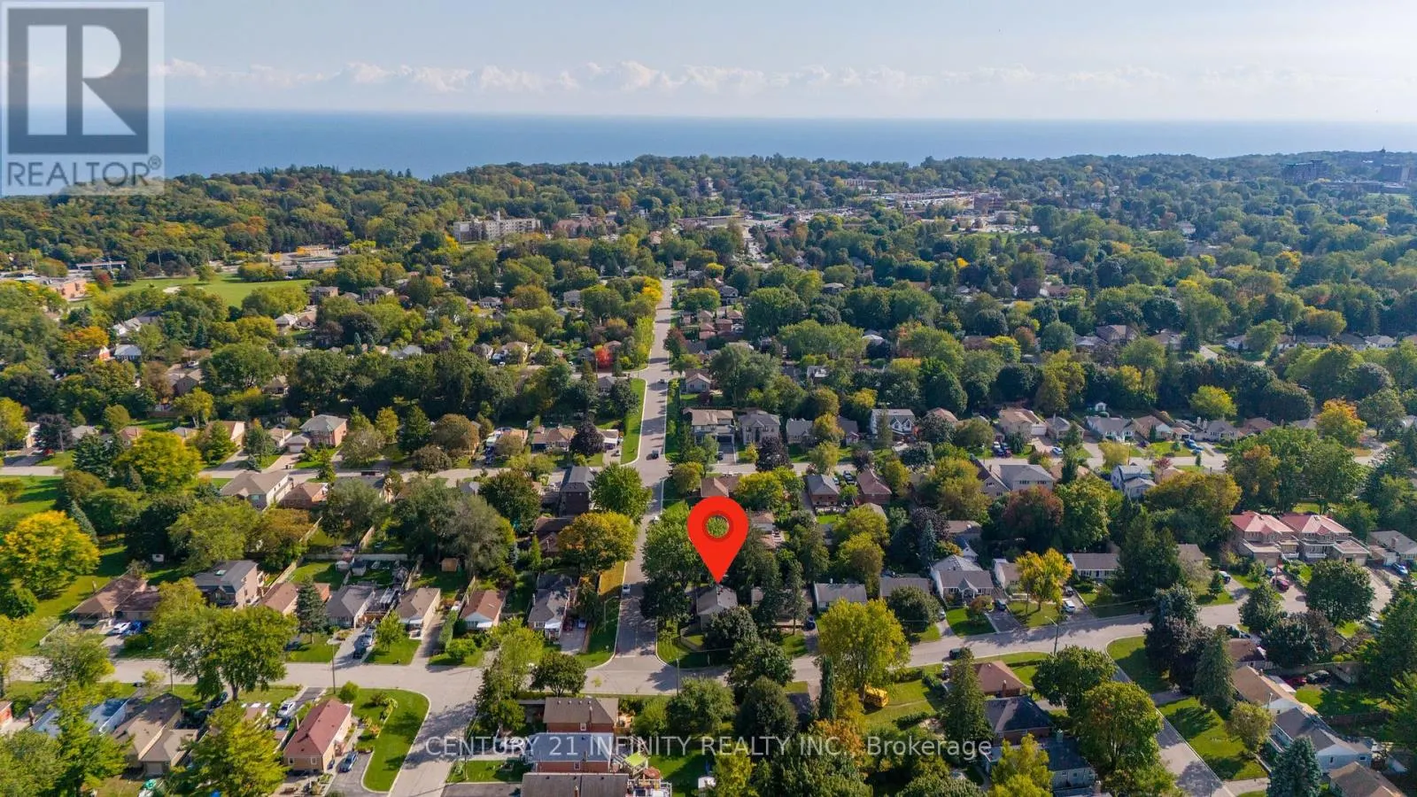 43 COLONIAL AVENUE