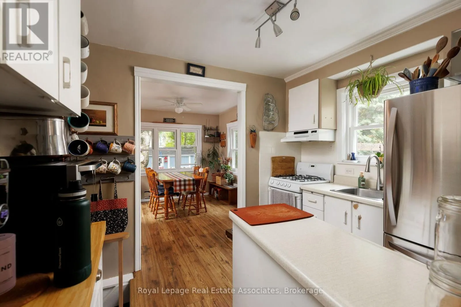 7 MAYBOURNE AVENUE