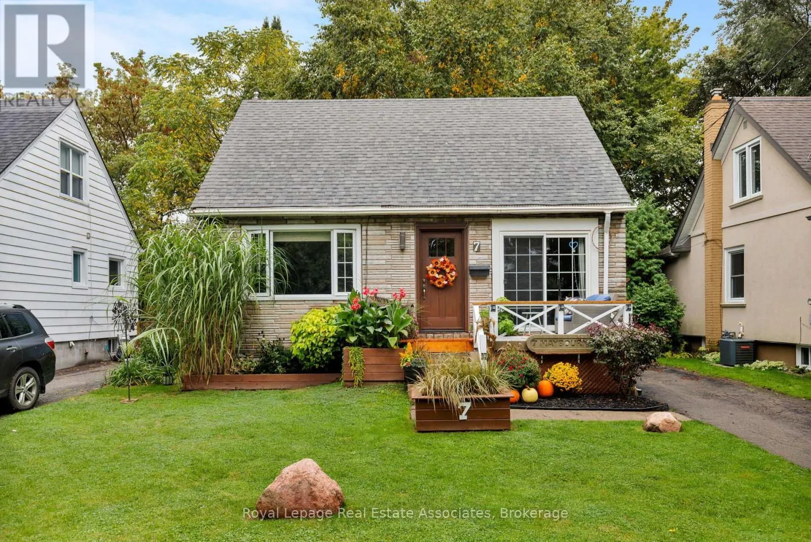 7 MAYBOURNE AVENUE