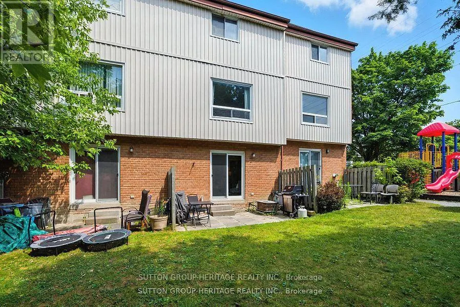 29 - 601 GALAHAD DRIVE