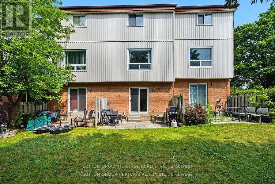 29 - 601 GALAHAD DRIVE