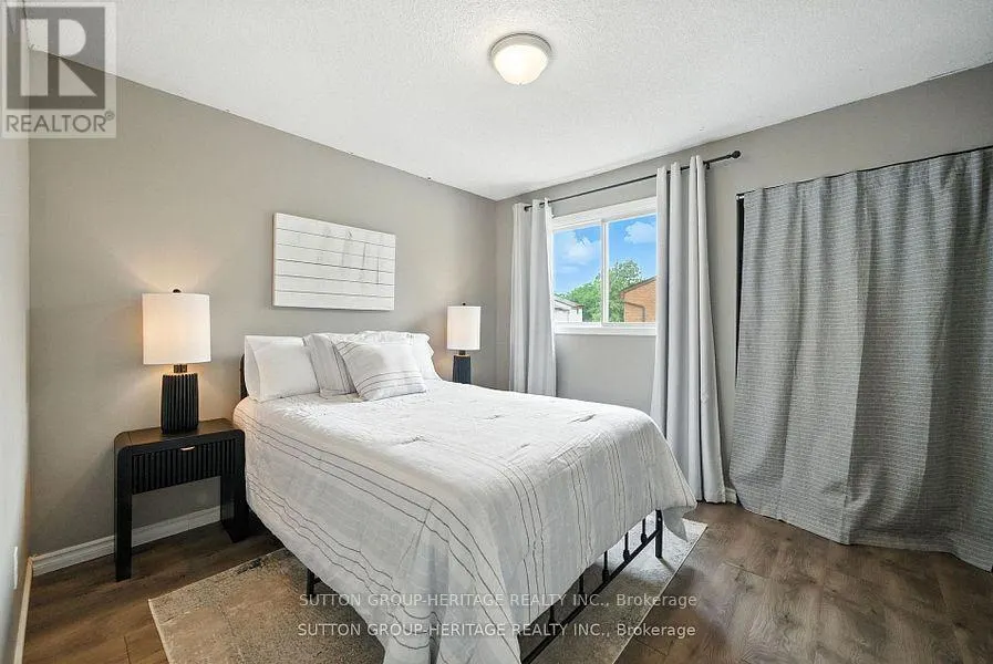 29 - 601 GALAHAD DRIVE