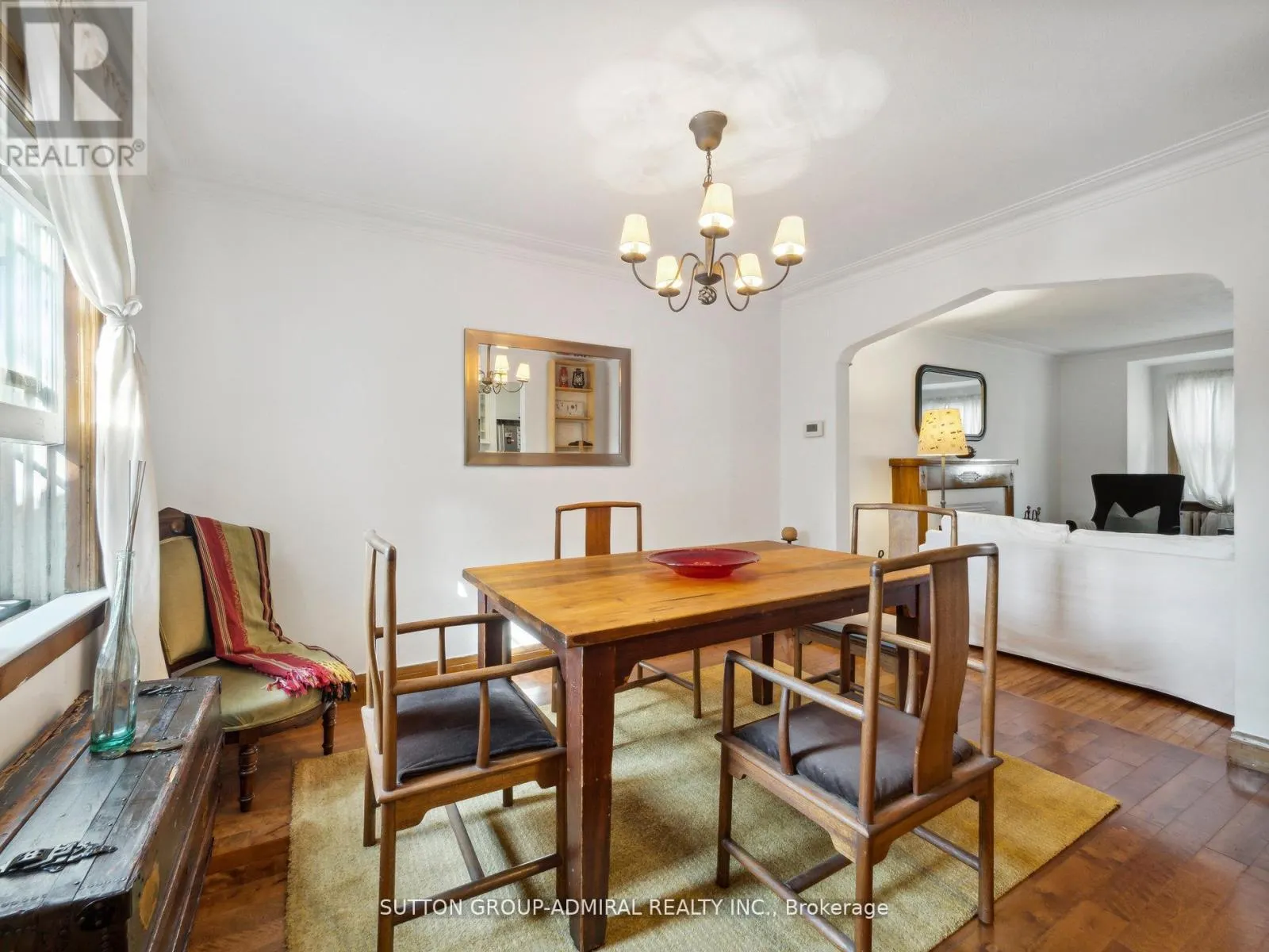 4 DON MILLS ROAD