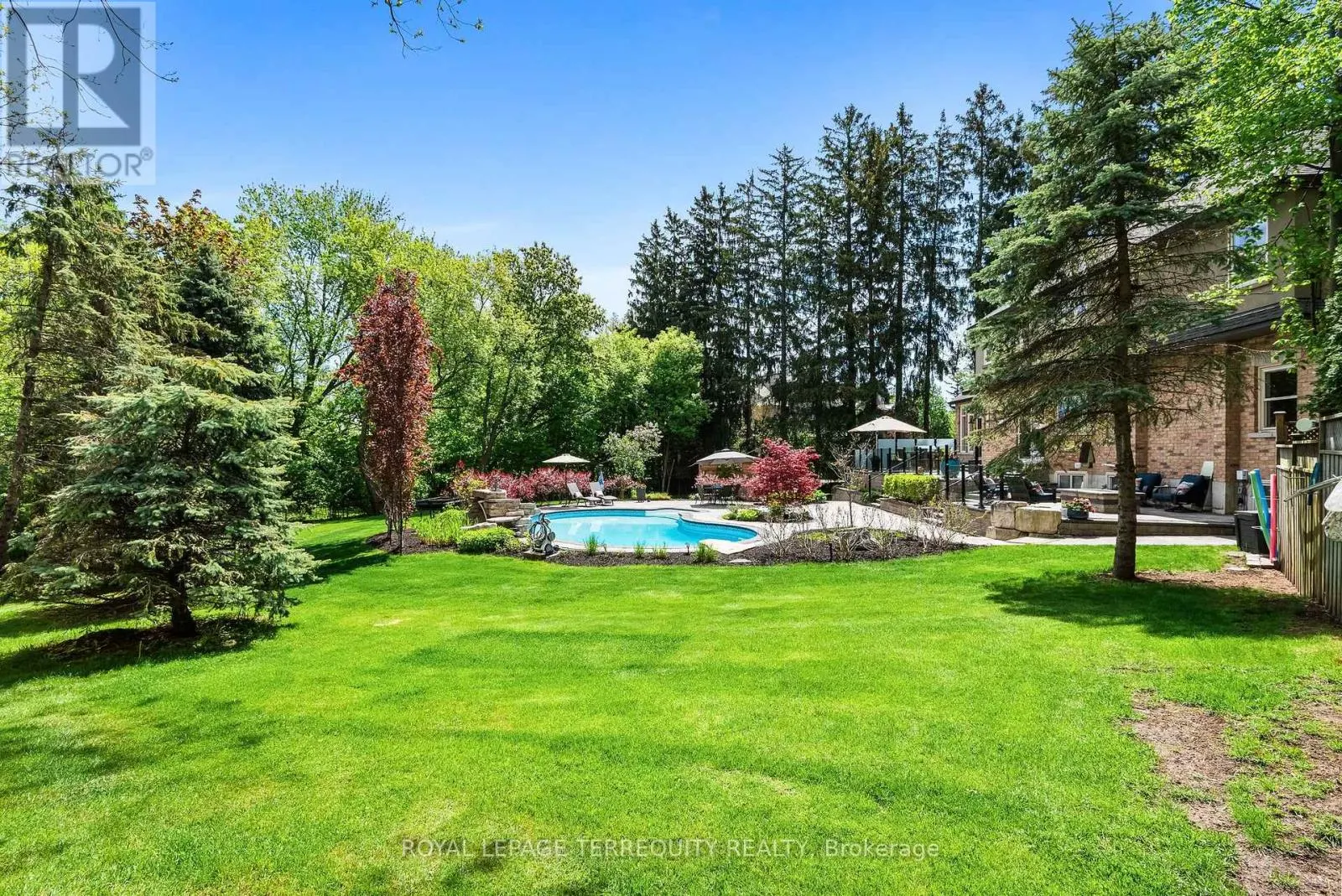 507 ROUGEMOUNT DRIVE