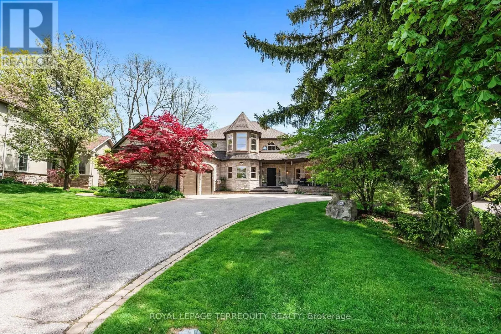 507 ROUGEMOUNT DRIVE