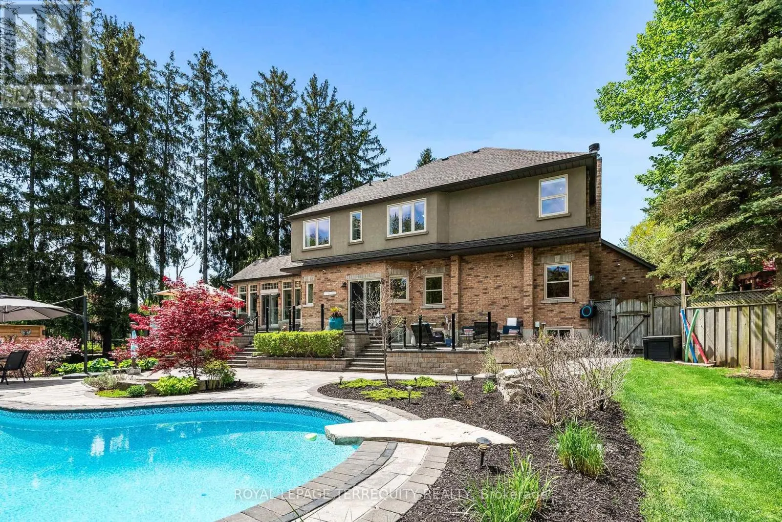 507 ROUGEMOUNT DRIVE
