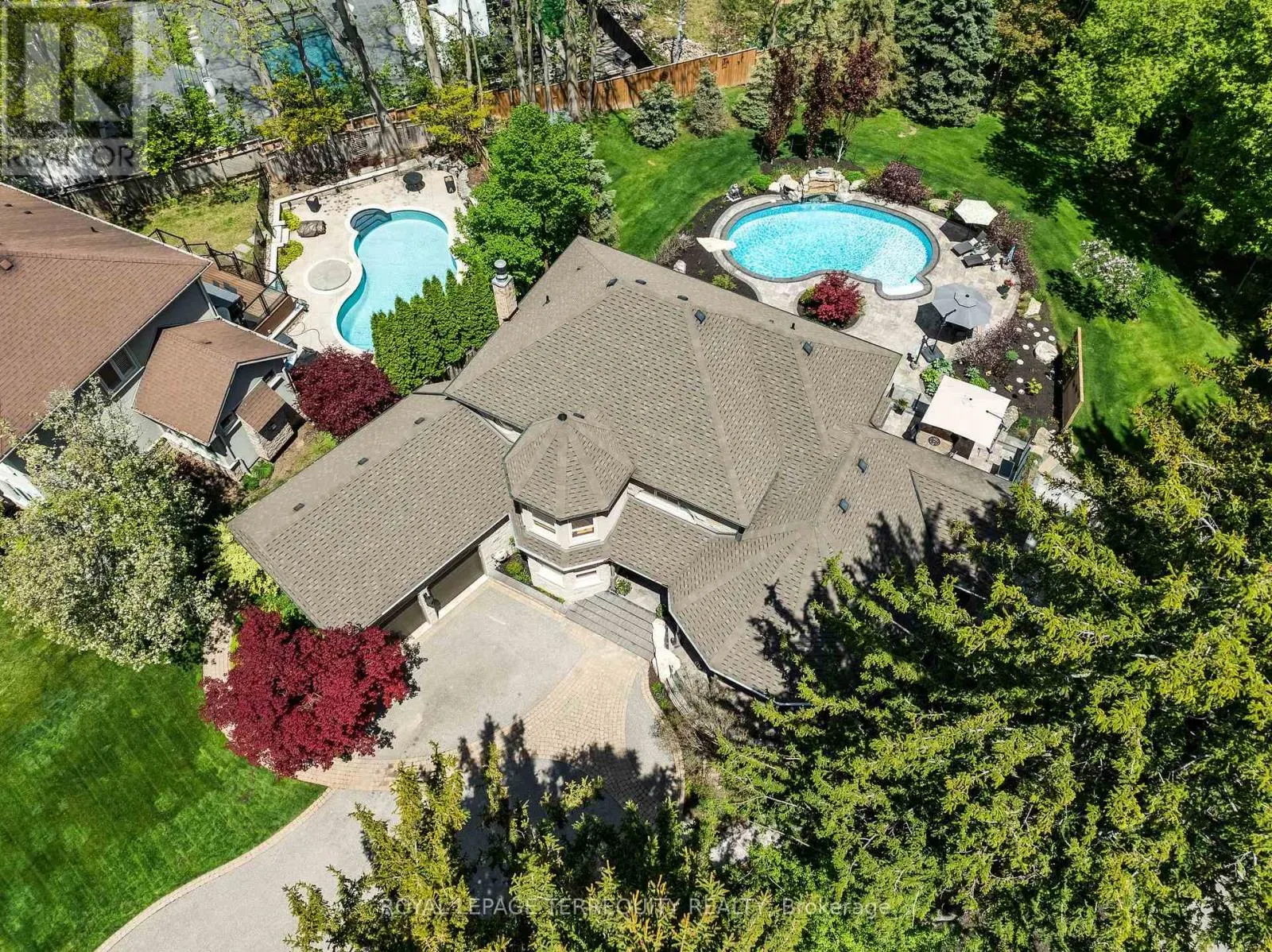 507 ROUGEMOUNT DRIVE